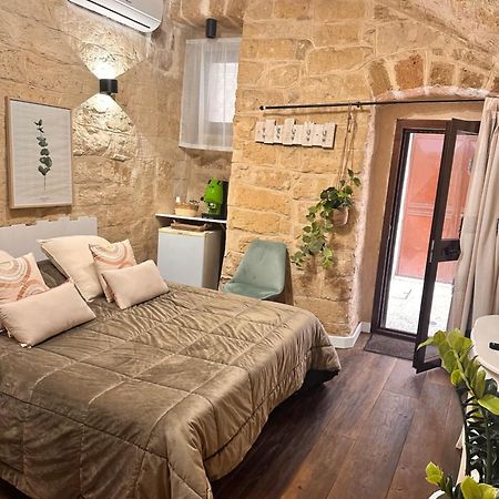 Sisters Residence Bari Exterior foto
